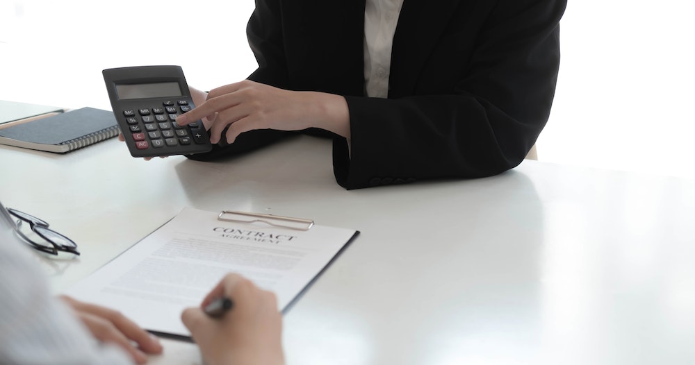 Vendre à un promoteur immobilier : un choix stratégique pour les propriétaires